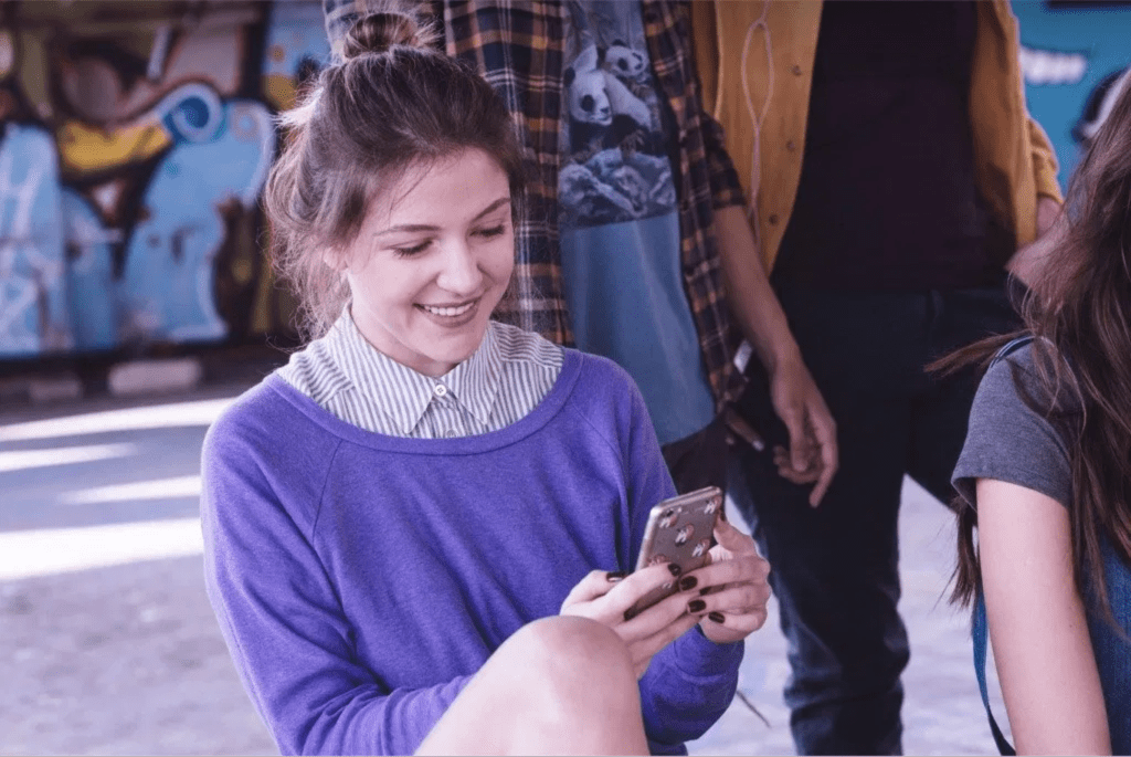 La tarjeta de crédito Nu y el futuro de las nuevas generaciones de colombianas.