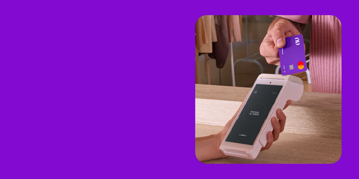 Imagen de pago con tarjeta de crédito. 5 tips para hacer un buen manejo de la tarjeta de crédito.