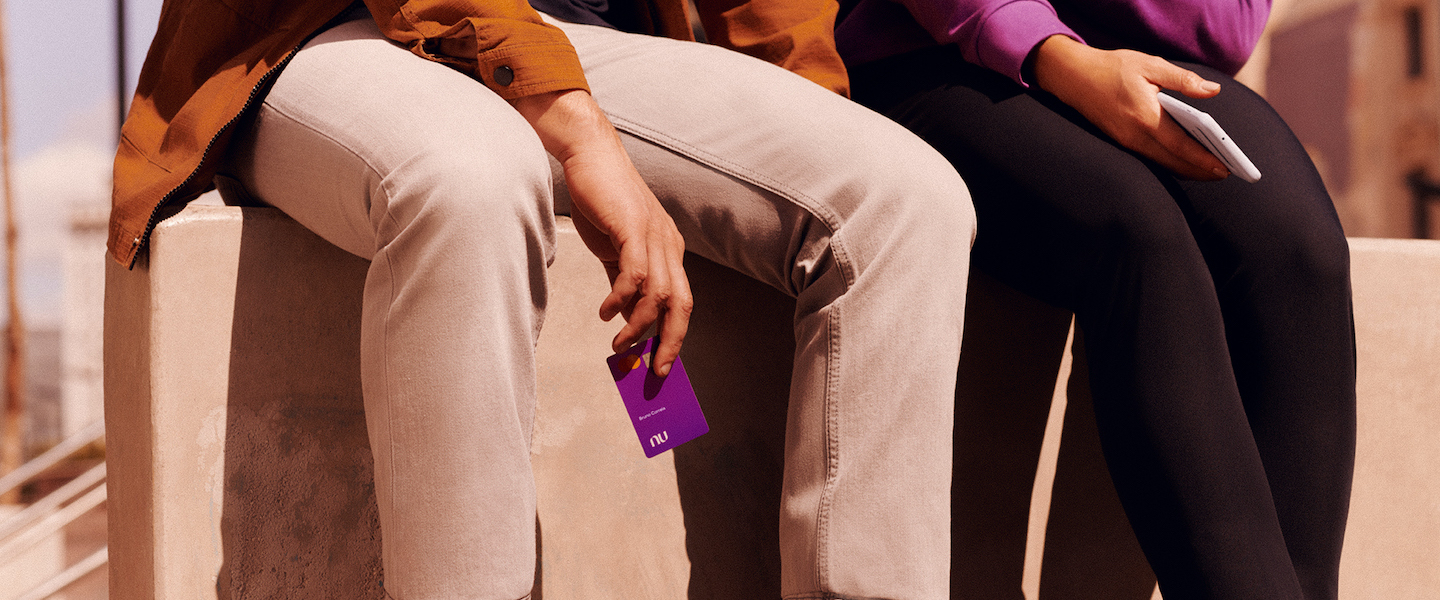 Resultados de Nu Holdings Ltd. del 2o trimestre de 2022: en camino a convertirse en la mayor plataforma digital de América Latina Foto de la tarjeta de crédito de Nu. Resultados de Nu Holdings Ltd. del 2o trimestre de 2022.