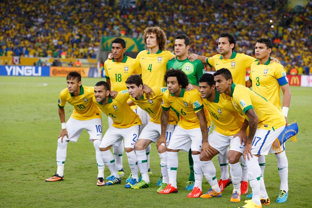 Foto del seleccionado de Brasil durante un partido de la Copa FIFA Confederaciones Brasil 2013.