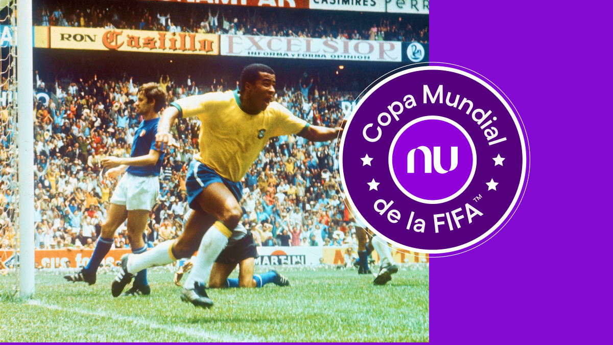 Final de la Copa del Mundo de 1970, Estadio Azteca, México: el brasileño Jairzinho celebra después de hacer el tercer gol de su equipo, convirtiéndolo en el primer jugador en marcar un gol en cada partido.