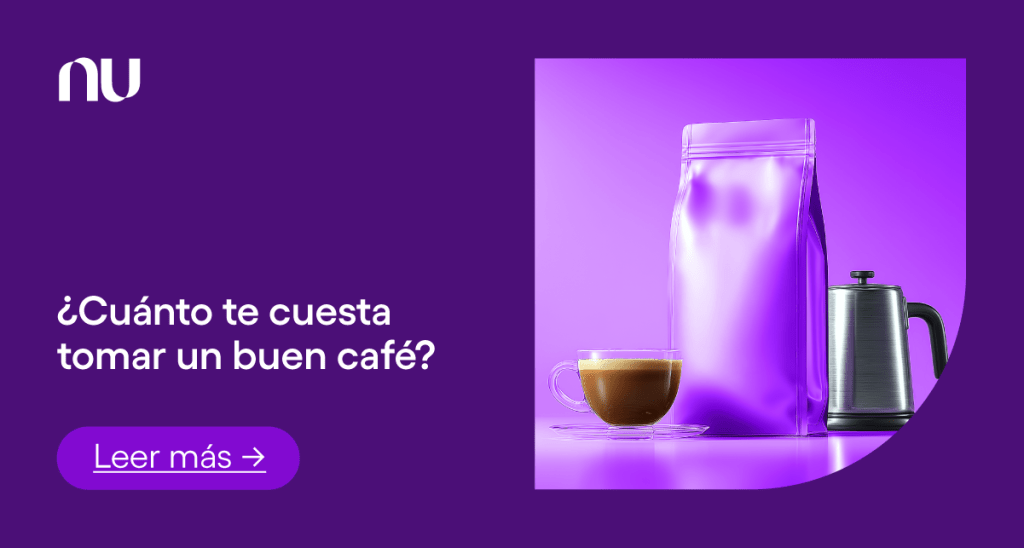 Imagen de bolsa, prensa y taza de café. ¿Cuánto te cuesta tomar un buen café?